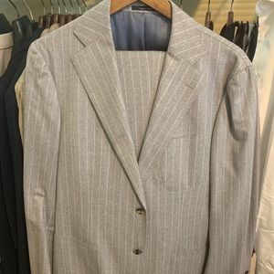 SUIT SUPPLY Grey Havana Suit
